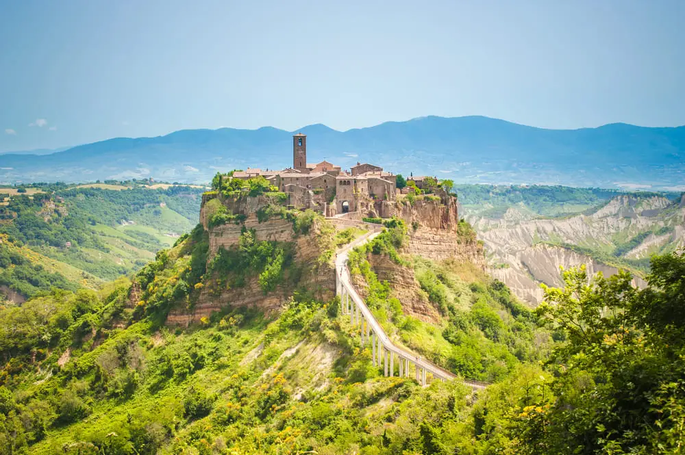 civita-di-bagnoregio