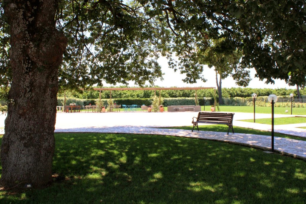 parte-esterna-agriturismo-cavalieri